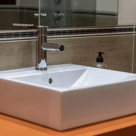 Lägenhet Zabalbide By People Bilbao