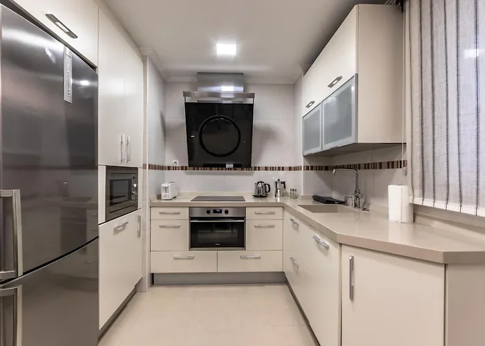 Zabalbide By People * ビルバオ